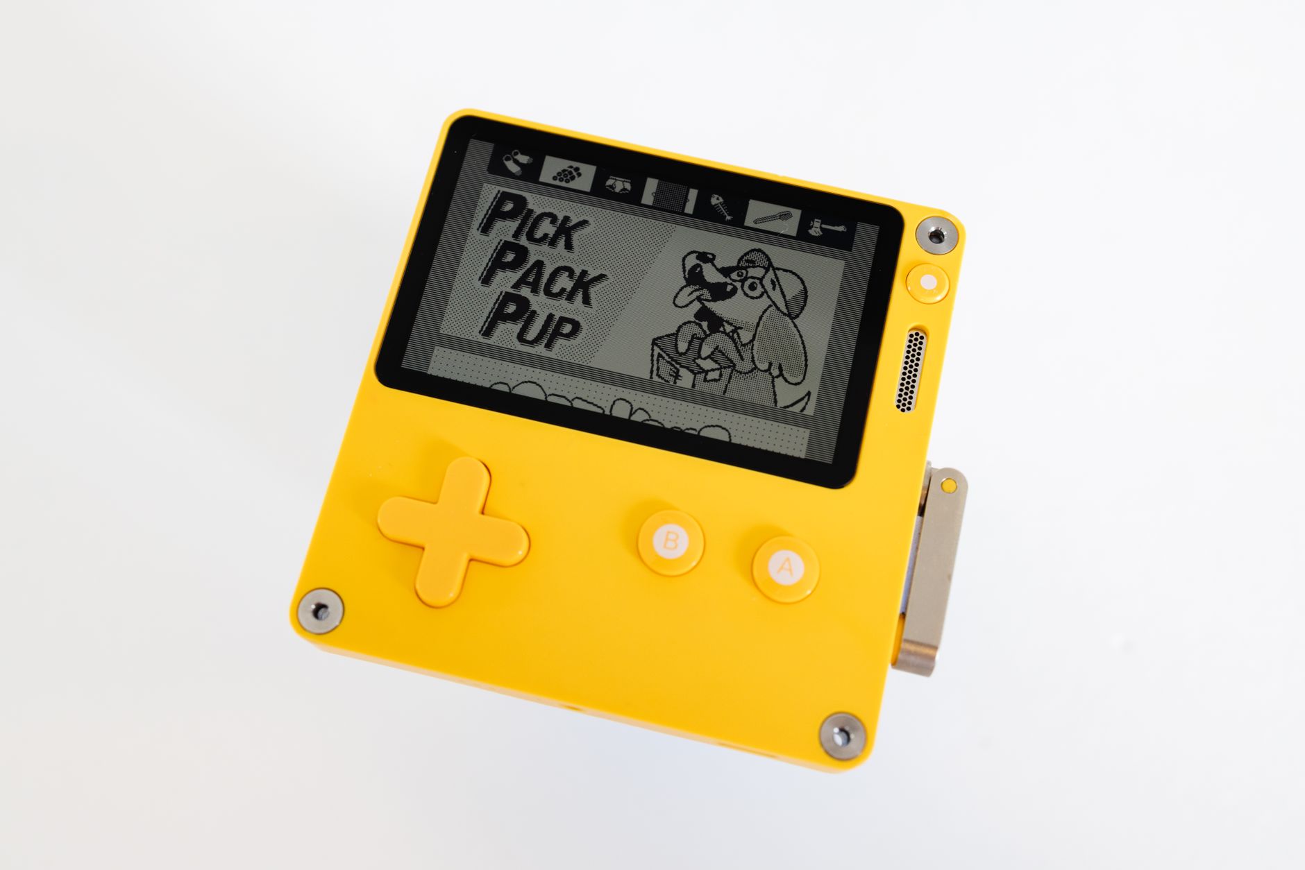 A vintage-style gaming screen, representing older game titles with lasting appeal